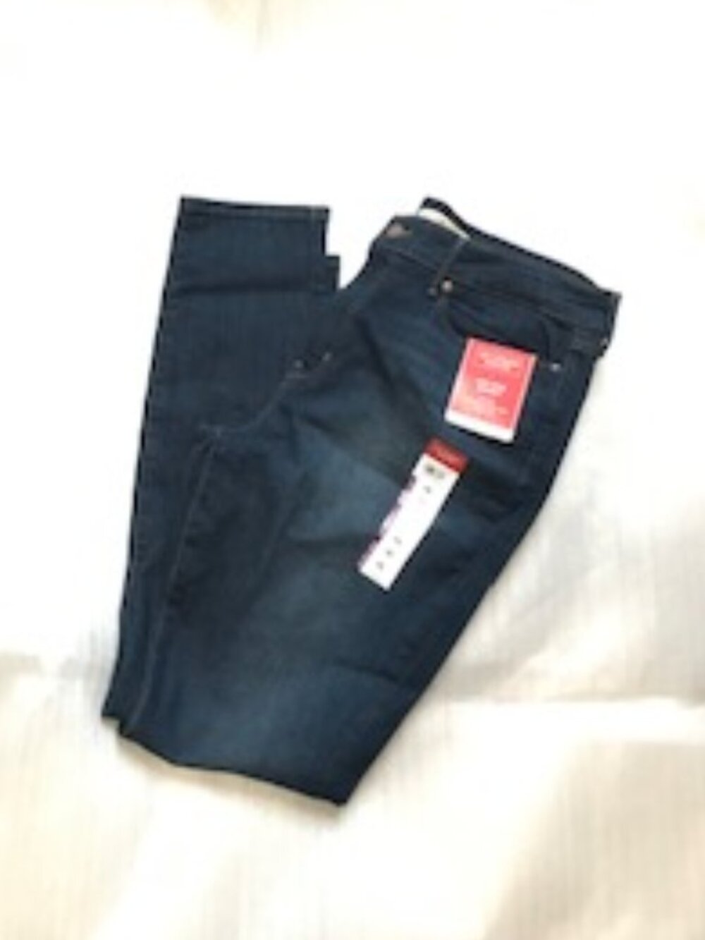 Levis Strauss Signature  Mid-Rise Skinny